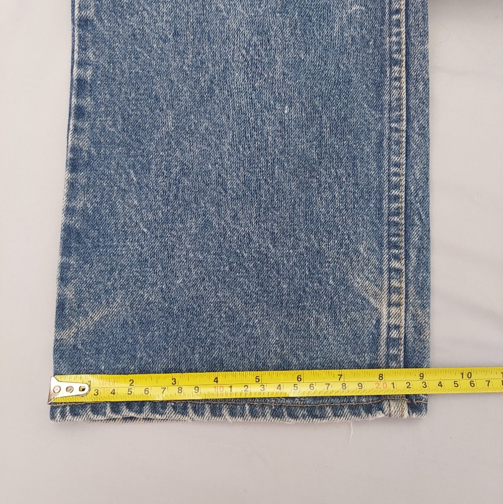 Vintage Levi's Orange Tab Jeans Size 35x32 Distressed Faded Blue Jeans - Picture 16 of 16